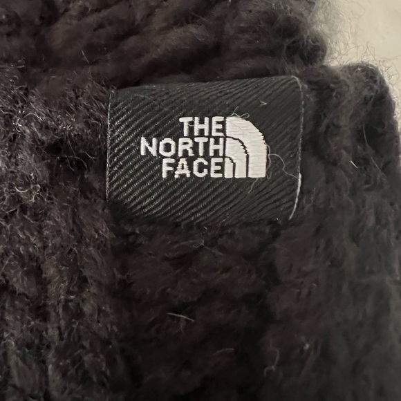 The North Face Winter Hat - Picture 2 of 4